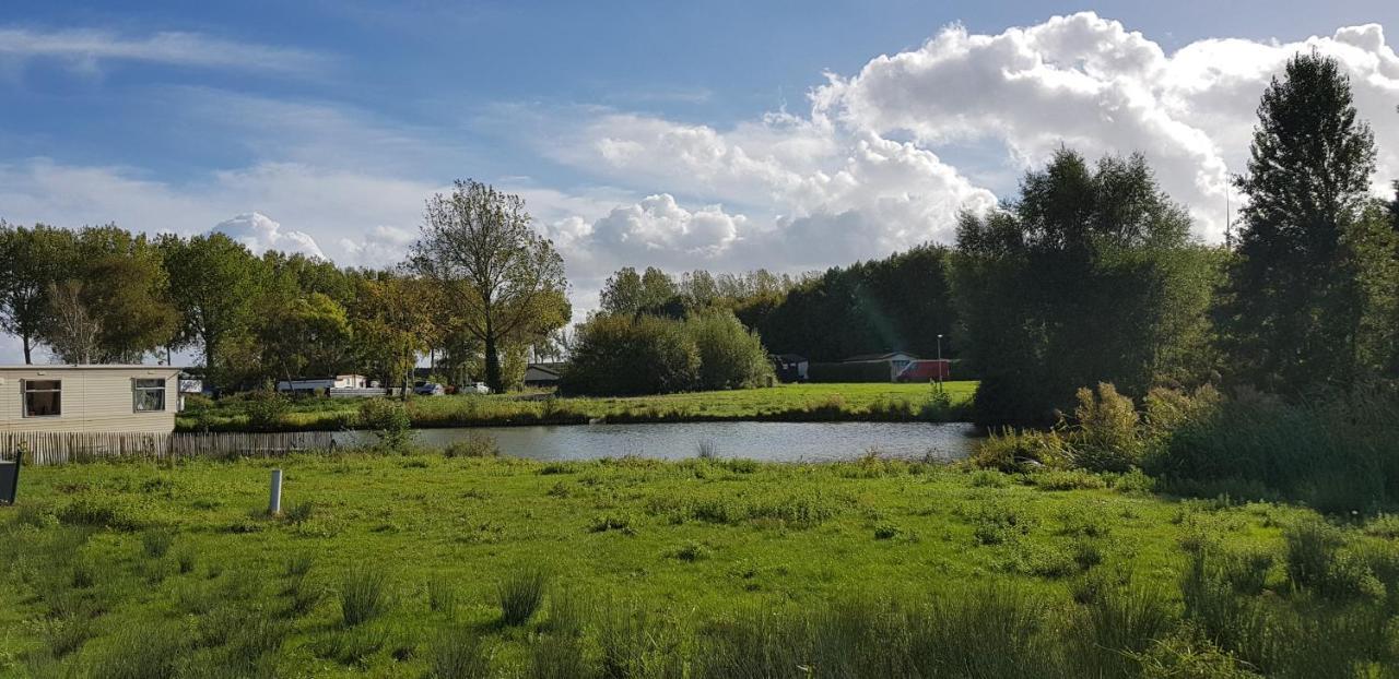 Carafun Aan Het Water Ooltgensplaat Vila Exterior foto